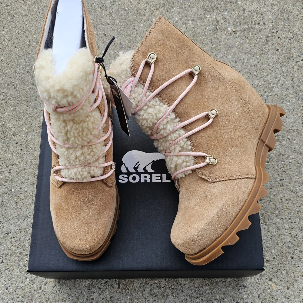 Sorel  leather waterproof wedge insulated boots women's size 9 & 11 - Picture 13 of 13